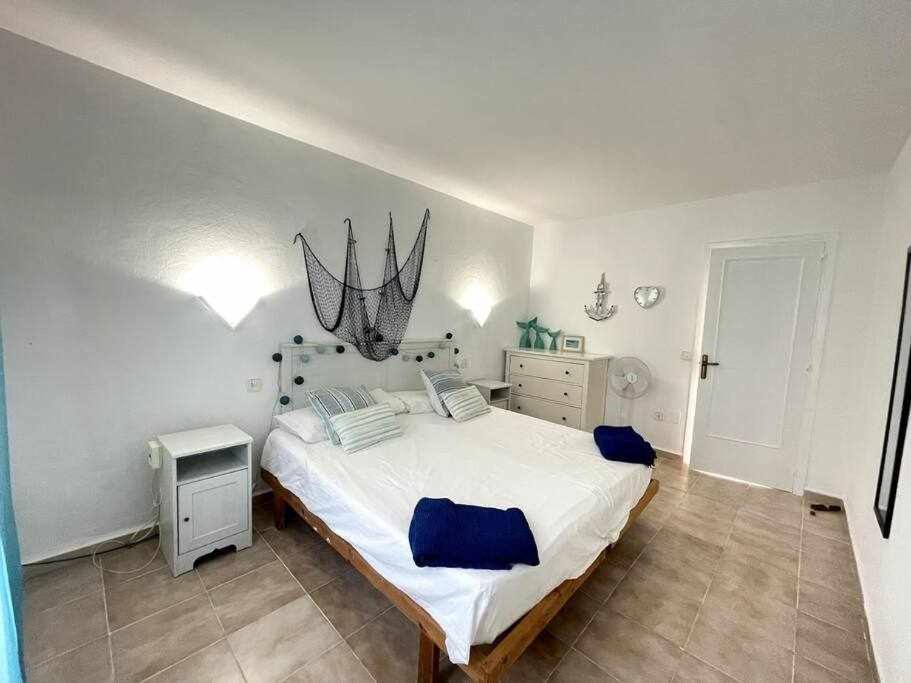 Brut Apartamento Con Piscina Cala'N Blanes  Eksteriør bilde